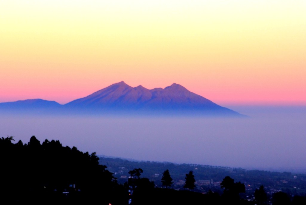 10 Gambar  Wisata Gunung  Salak  Endah Bogor Misteri Sejarah 